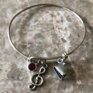 Handmade bracelet (music charms)